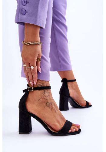 Černé dámské sandály na podpatku