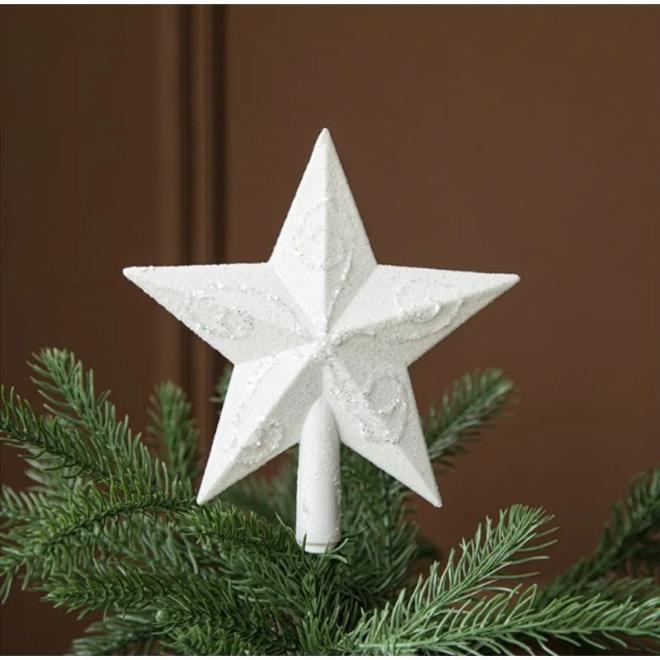 Bílá hvězda na špičku vánočního stromku