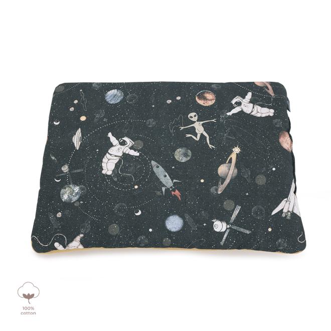 Levně Bavlněný dětský polštář z kolekce Hvězdný prach, MA2625 Stardust 30x40 cm