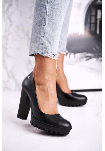 Černé kožené dámské lodičky