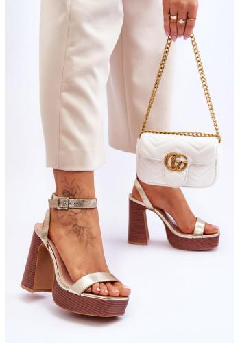 Dámské zlaté sandály na masivní platformě