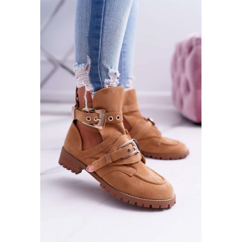 Levně Semišové dámské boty hnědé barvy s výřezy a přezkami, XW37266 CAMEL SUEDE__8909-38 38