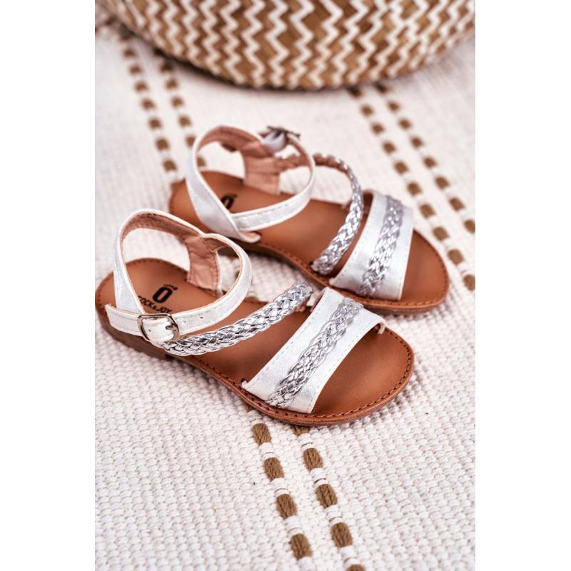 Stříbrné elegantní sandálky pro děti
