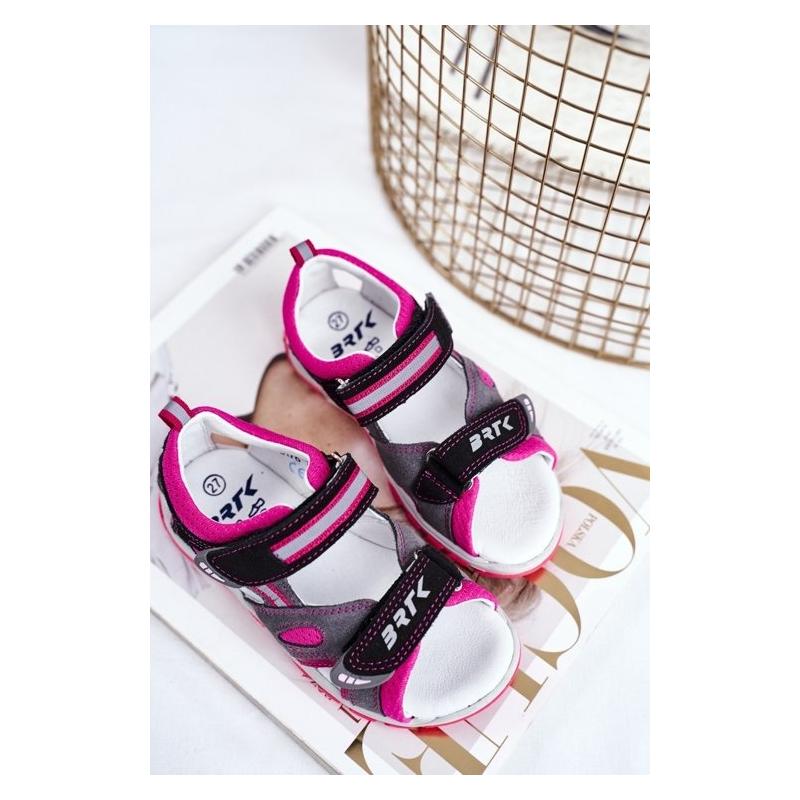 Profylaktické růžovo-šedé sandály pro dívky