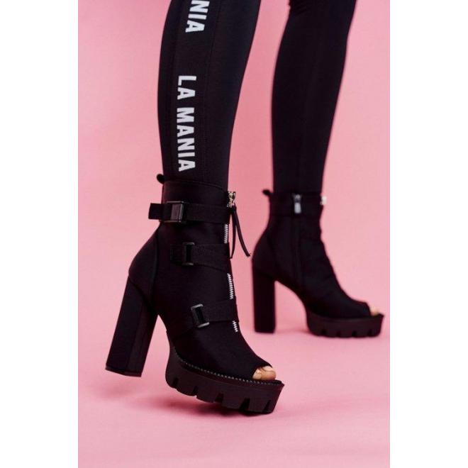 Černé dámské kotníkové boty na podpatku s otevřenou špičkou