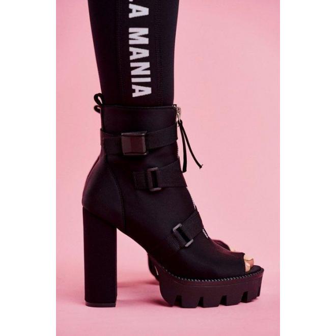 Černé dámské kotníkové boty na podpatku s otevřenou špičkou