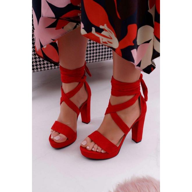 Dámské vázané sandály na stabilním podpatku v červené barvě