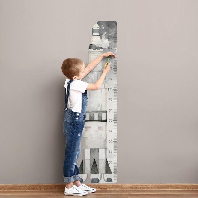 Dětský výškový metr na zeď s vesmírným motivem rakety