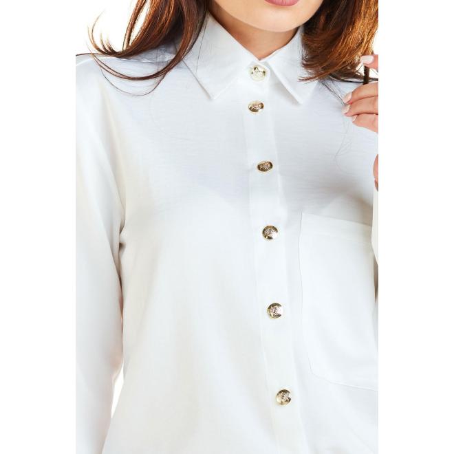 Klasická dámská košile bílé barvy se zlatými knoflíky