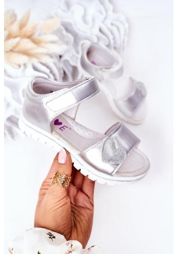 Trendy dětské sandálky se suchým zipem ve stříbrné barvě