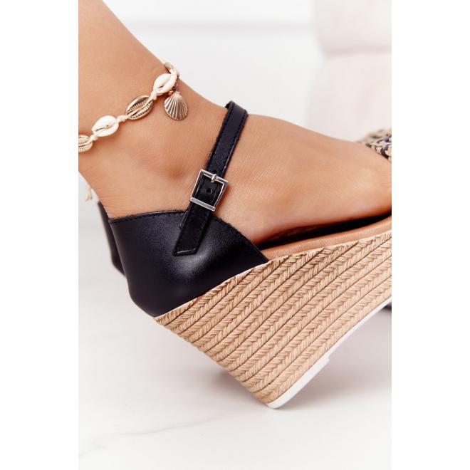 Dámské kožené sandály značky Maciejka v černé barvě