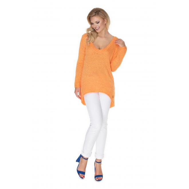 Módní asymetrický svetr s výstřihem v oranžové barvě
