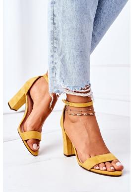 Semišové žluté sandály na podpatku pro dámy