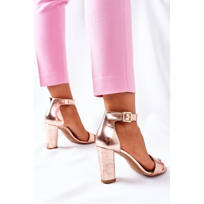 Elegantní dámské sandály růžovo-zlaté barvy na stabilním podpatku